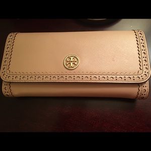 💛Authentic Tory Burch wallet💛